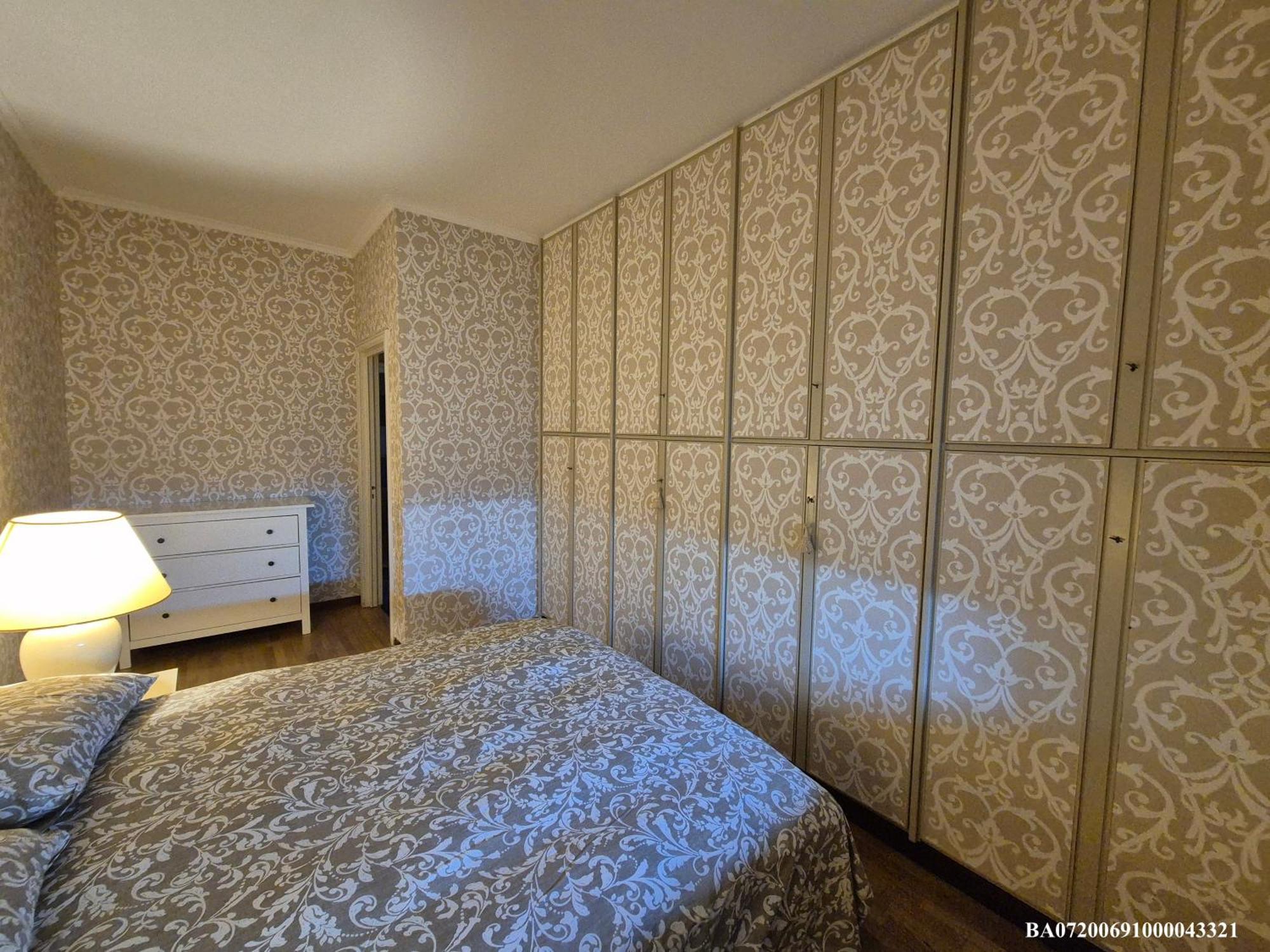 Front Beach Apartment - 3 Bedrooms Bari Esterno foto