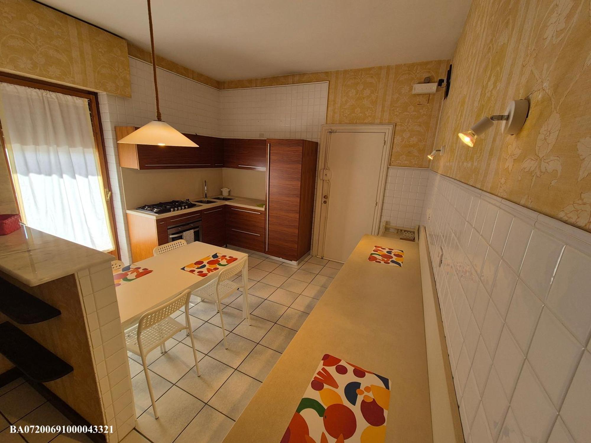 Front Beach Apartment - 3 Bedrooms Bari Esterno foto